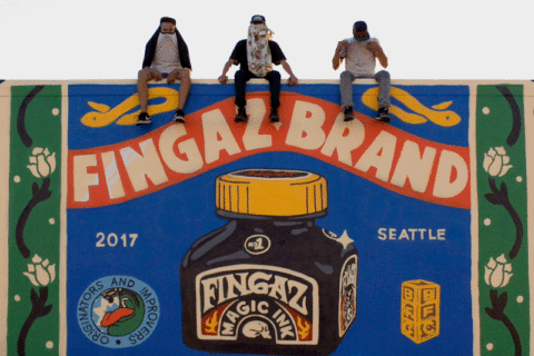 © Broken Fingaz, <em>Fingaz Magic Ink</em>, 2017. SODO Track, Seattle. GIF courtesy of the artist. © Broken Fingaz, Fingaz Magic Ink, 2017. SODO Track, Seattle. GIF courtesy of the artist.