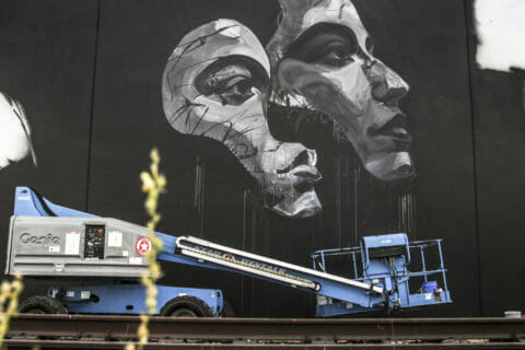 © Caratoes, <em>Waiting For My Mind To Come Back</em> (in progress), 2017. SODO Track, Seattle. Photo by @wiseknave. © Caratoes. Waiting For My Mind To Come Back (in progress), 2017. SODO Track, Seattle. Photo by @wiseknave.