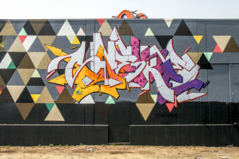 © SNEKE + HEWS + APAUL, Blaine Fontana, <em>Equilateral Momentum</em> (detail), 2017. SODO Track, Seattle. Photo by @wiseknave. © SNEKE + HEWS + APAUL, Blaine Fontana, Equilateral Momentum (detail), 2017. SODO Track, Seattle. Photo by @wiseknave.