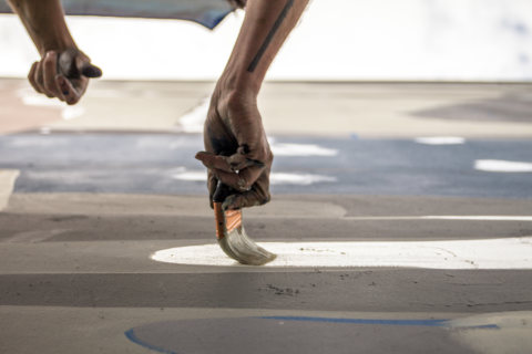 © Franco Fasoli, <em>Lo privado en lo público</em> (in progress), 2018. SODO Track, Seattle. Photo by @wiseknave. © Franco Fasoli, Lo privado en lo público (in progress), 2018. SODO Track, Seattle. Photo by @wiseknave.